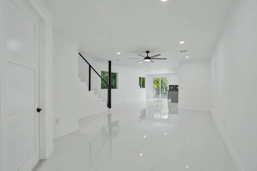 1215 W Las Olas Boulevard Fort Lauderdale FL 33312