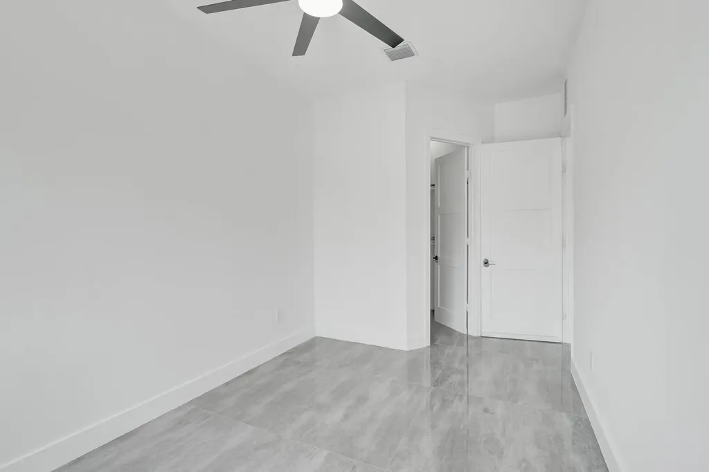 1215 W Las Olas Boulevard Fort Lauderdale FL 33312