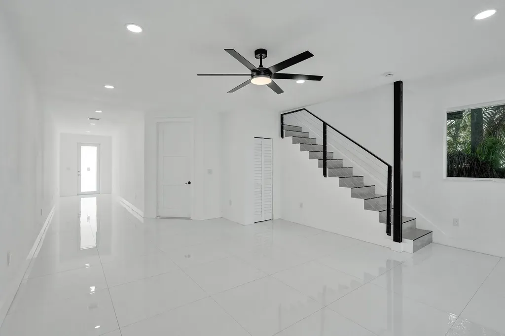 1215 W Las Olas Boulevard Fort Lauderdale FL 33312