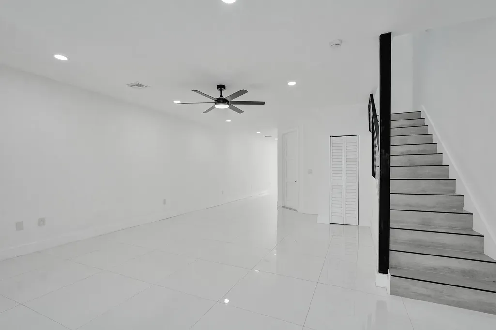 1215 W Las Olas Boulevard Fort Lauderdale FL 33312