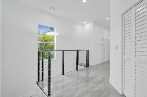 1215 W Las Olas Boulevard Fort Lauderdale FL 33312