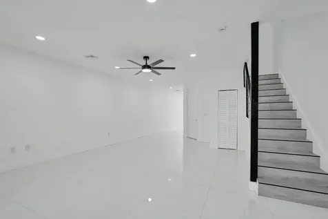 1215 W Las Olas Boulevard Fort Lauderdale FL 33312