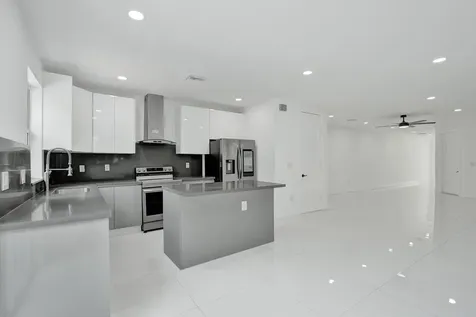 1215 W Las Olas Boulevard Fort Lauderdale FL 33312