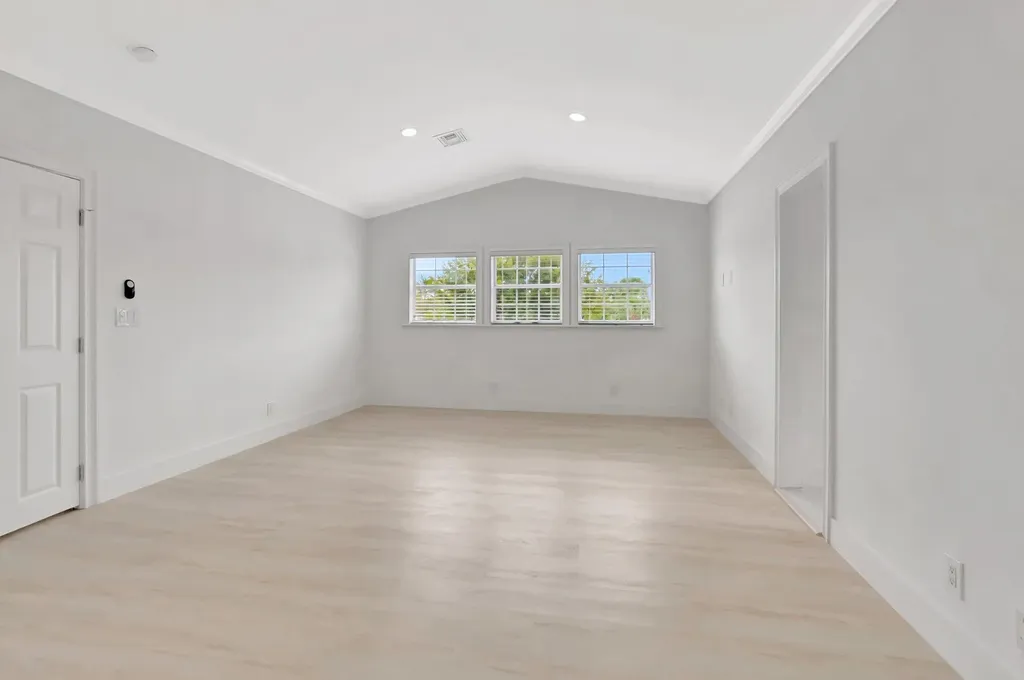 237 NW 7th Street Boca Raton FL 33432