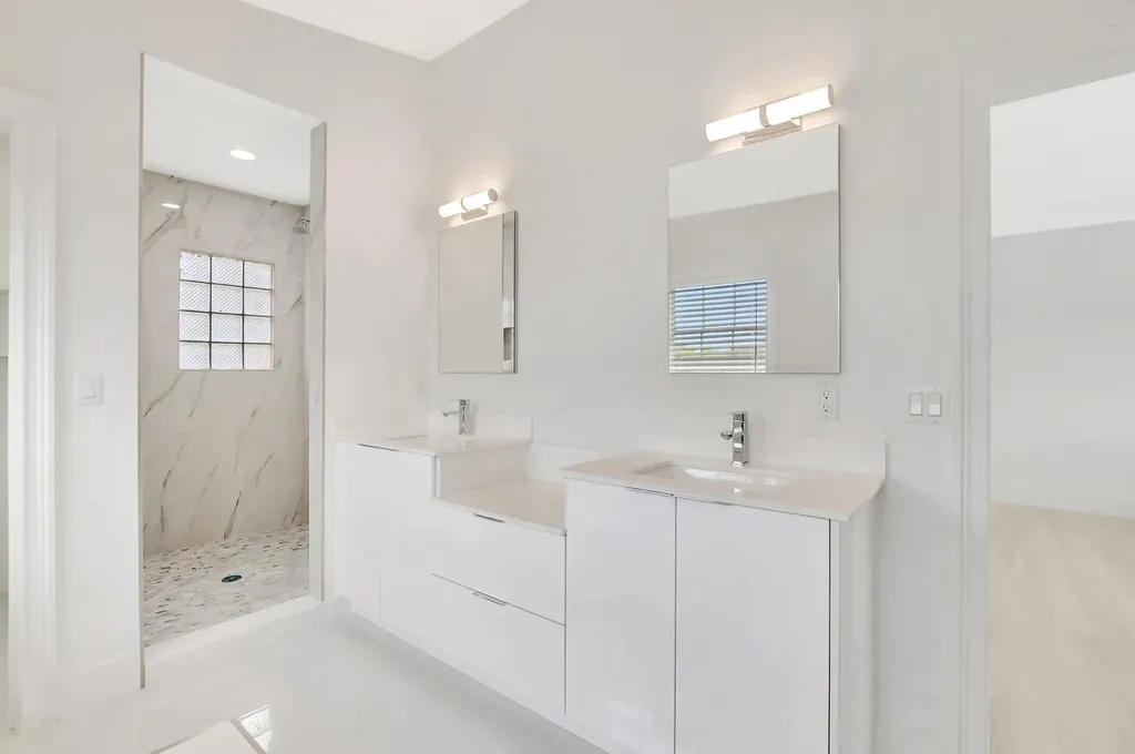 237 NW 7th Street Boca Raton FL 33432