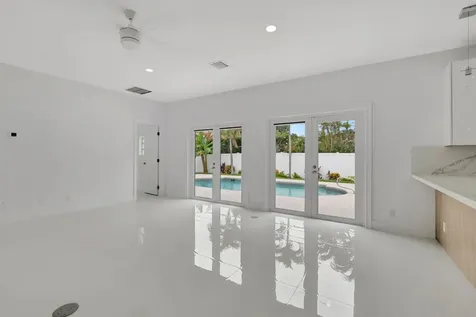 237 NW 7th Street Boca Raton FL 33432