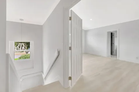 237 NW 7th Street Boca Raton FL 33432