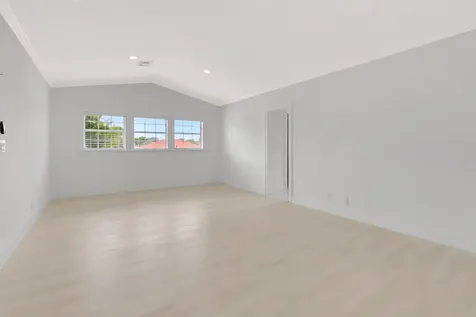 237 NW 7th Street Boca Raton FL 33432