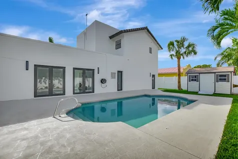 237 NW 7th Street Boca Raton FL 33432