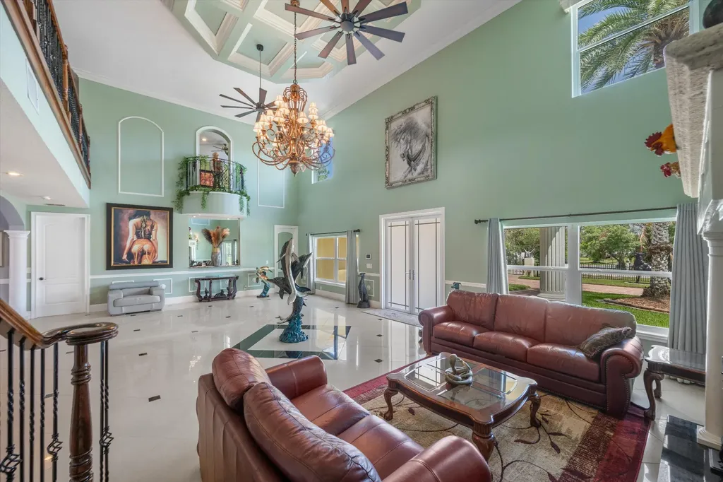 17948 N 33rd Road Road N The Acreage FL 33470