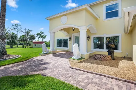 17948 N 33rd Road Road N The Acreage FL 33470