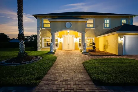 17948 N 33rd Road Road N The Acreage FL 33470