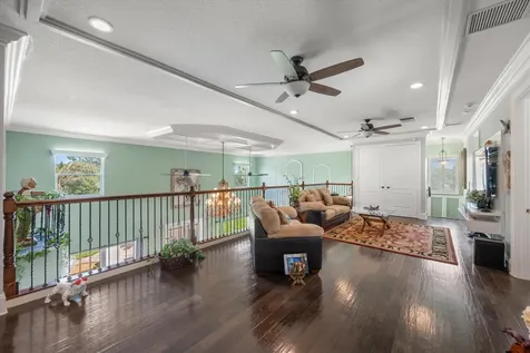 17948 N 33rd Road Road N The Acreage FL 33470