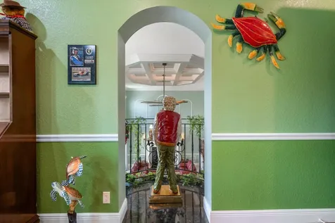 17948 N 33rd Road Road N The Acreage FL 33470