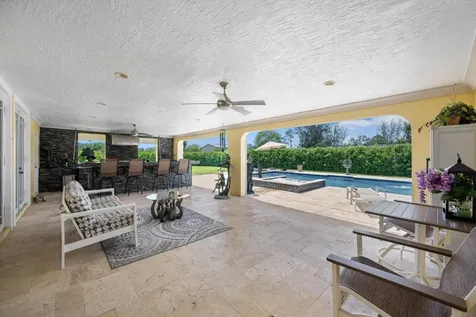 17948 N 33rd Road Road N The Acreage FL 33470