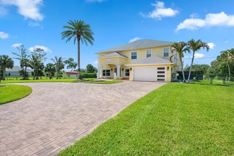 17948 N 33rd Road Road N The Acreage FL 33470
