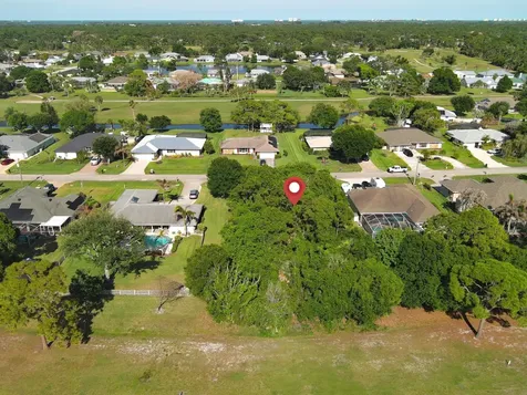 5203 Indian Bend Lane Fort Pierce FL 34951