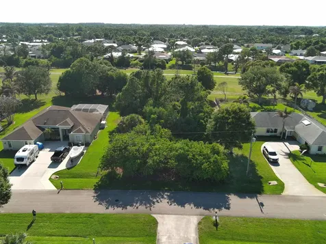 5203 Indian Bend Lane Fort Pierce FL 34951