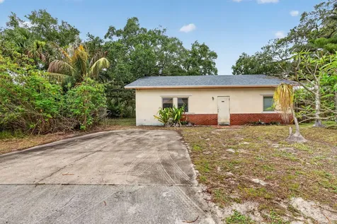 968 NE Kubin Avenue Jensen Beach FL 34957