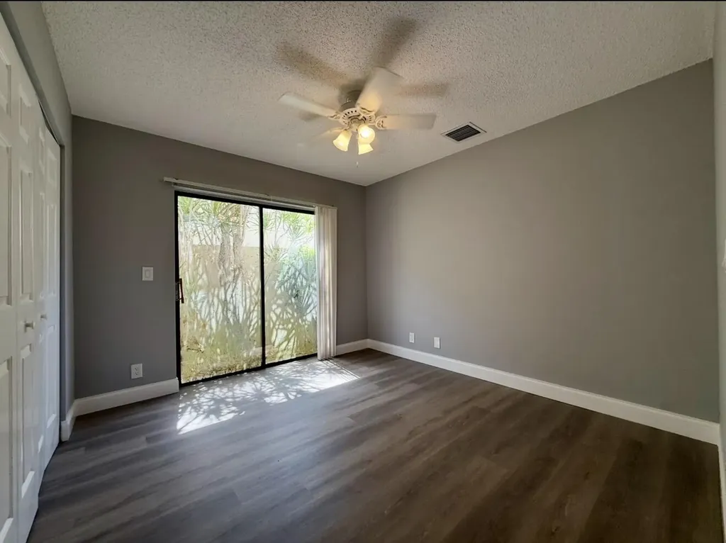 432 Ashwood Place Boca Raton FL 33431