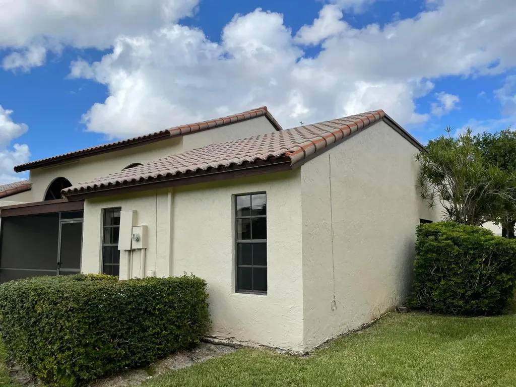 432 Ashwood Place Boca Raton FL 33431