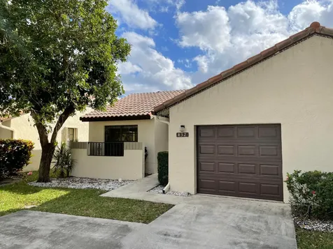432 Ashwood Place Boca Raton FL 33431