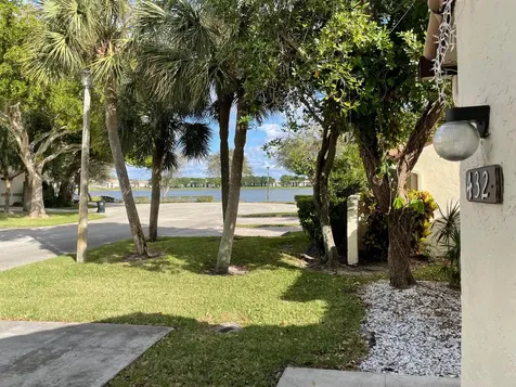 432 Ashwood Place Boca Raton FL 33431