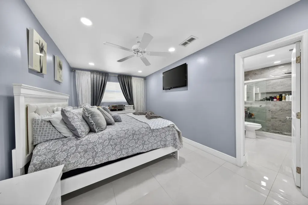 650 NW 38th Place Deerfield Beach FL 33064