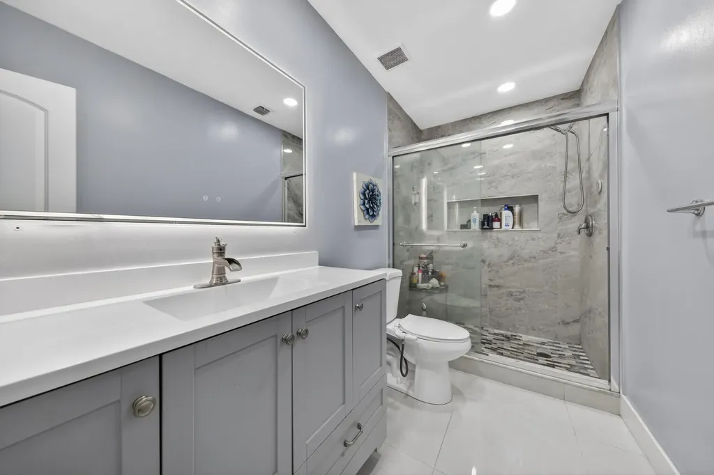 650 NW 38th Place Deerfield Beach FL 33064