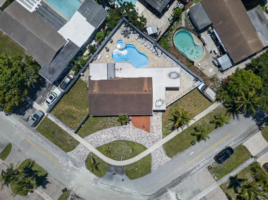 650 NW 38th Place Deerfield Beach FL 33064
