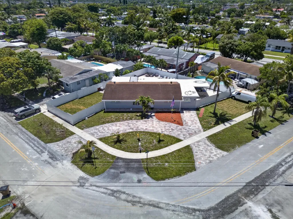 650 NW 38th Place Deerfield Beach FL 33064