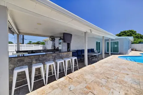 650 NW 38th Place Deerfield Beach FL 33064