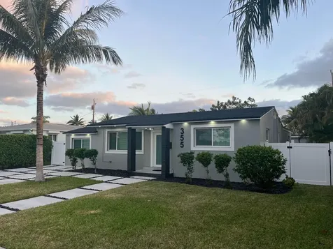 355 Maddock Street West Palm Beach FL 33405