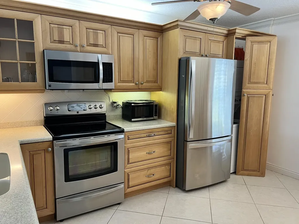 1631 Riverview Road Deerfield Beach FL 33441
