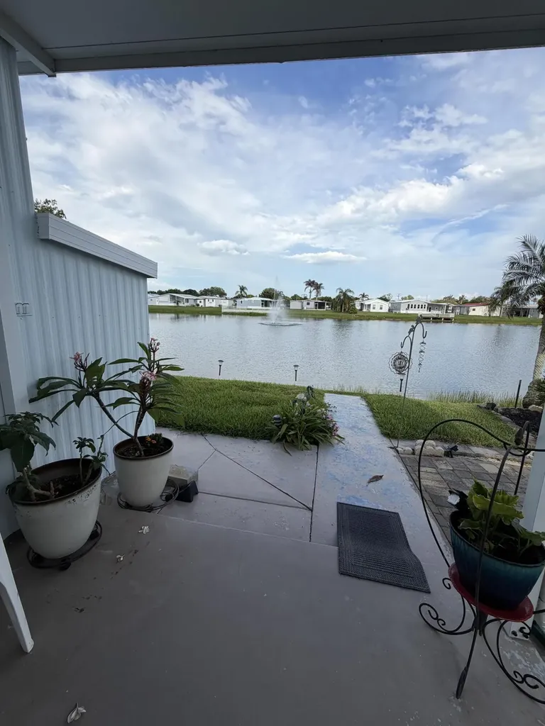 1601 Us-441 Okeechobee FL 34974
