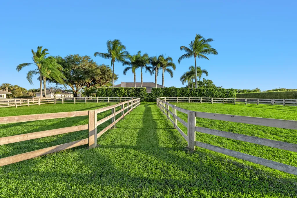 14169 Belmont Trace Wellington FL 33414