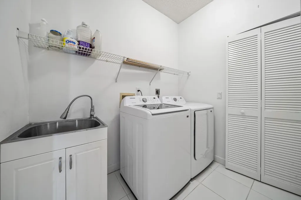 17557 Charnwood Drive Boca Raton FL 33498
