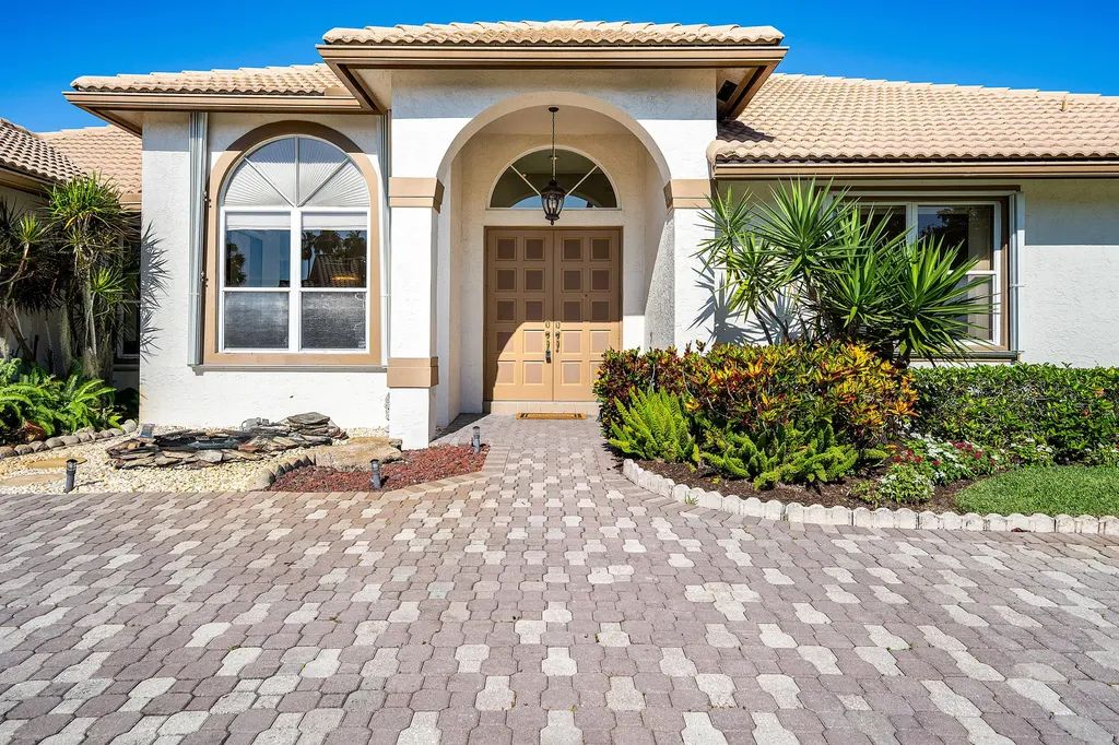 17557 Charnwood Drive Boca Raton FL 33498