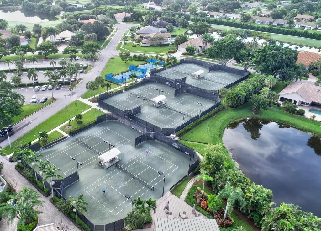 17557 Charnwood Drive Boca Raton FL 33498