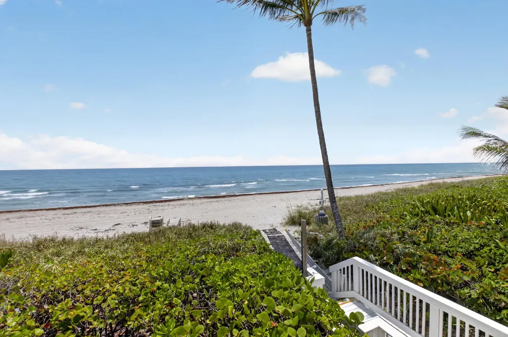 2917 S Ocean Boulevard Highland Beach FL 33487