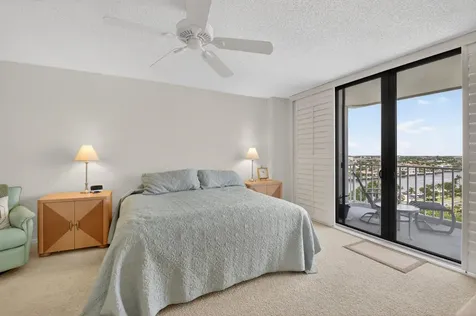 2917 S Ocean Boulevard Highland Beach FL 33487