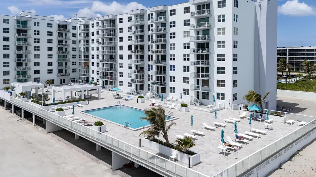 3450 S Ocean Boulevard Palm Beach FL 33480