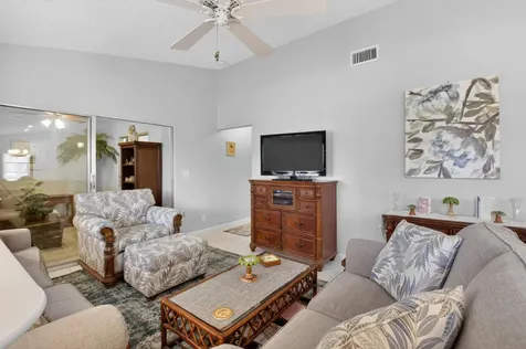 8130 Springtree Road Boca Raton FL 33496