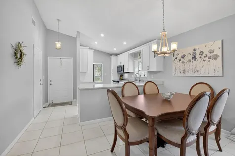 8130 Springtree Road Boca Raton FL 33496