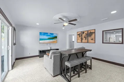 741 W 10th Street Riviera Beach FL 33404