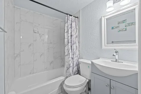 741 W 10th Street Riviera Beach FL 33404