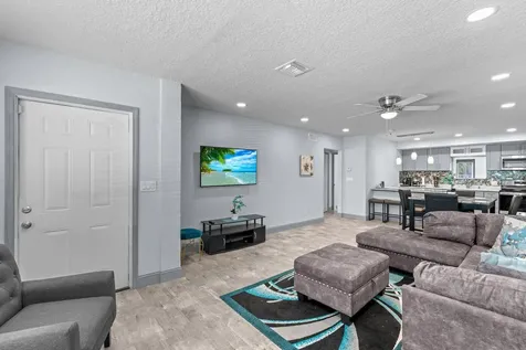 741 W 10th Street Riviera Beach FL 33404