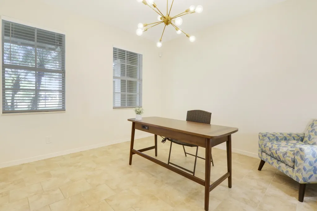123 E Thatch Palm Circle Jupiter FL 33458
