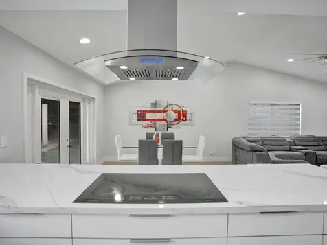 4950 NW 85th Terrace Lauderhill FL 33351