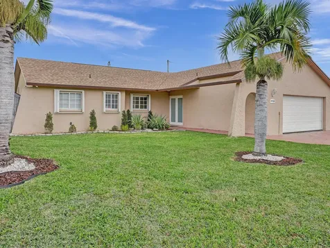 4950 NW 85th Terrace Lauderhill FL 33351